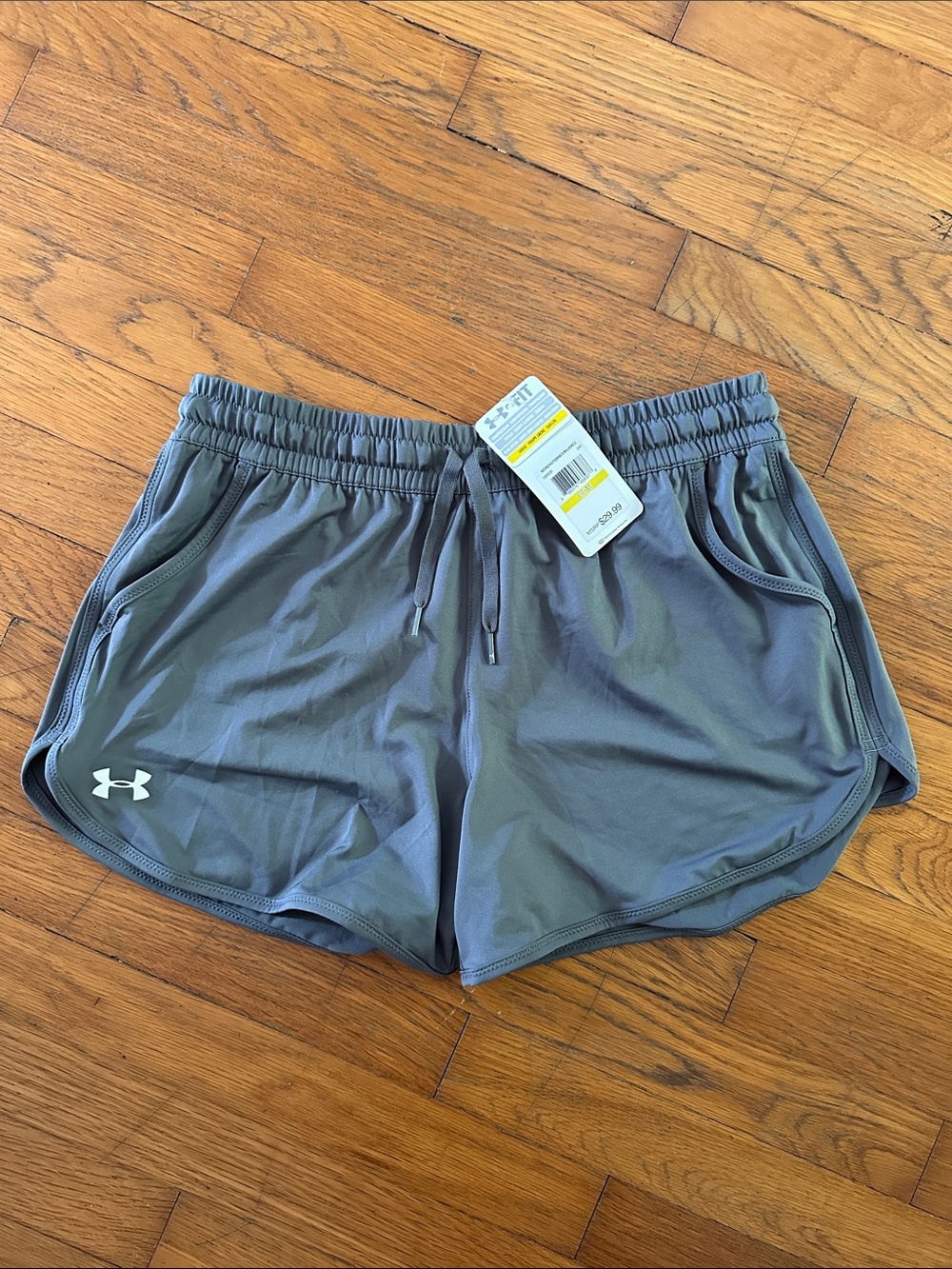 Under Armour Women’s Gray Running Shorts Medium NWT Unlined